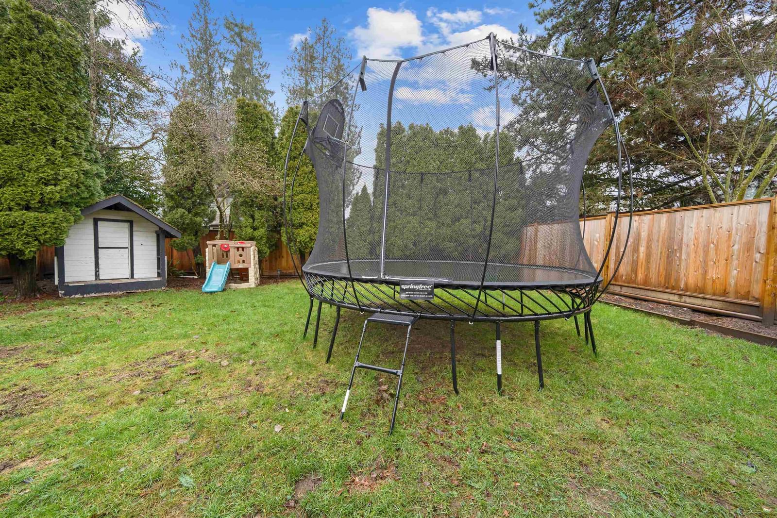 Listing Image 32