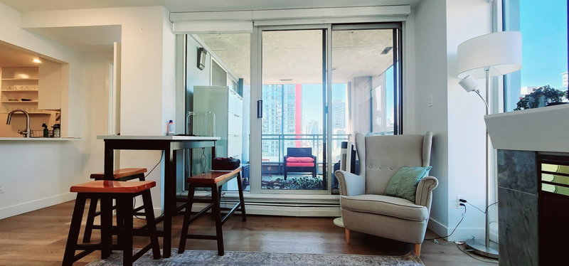 183 Keefer Place, Vancouver, V6B 0J1 | Image 2