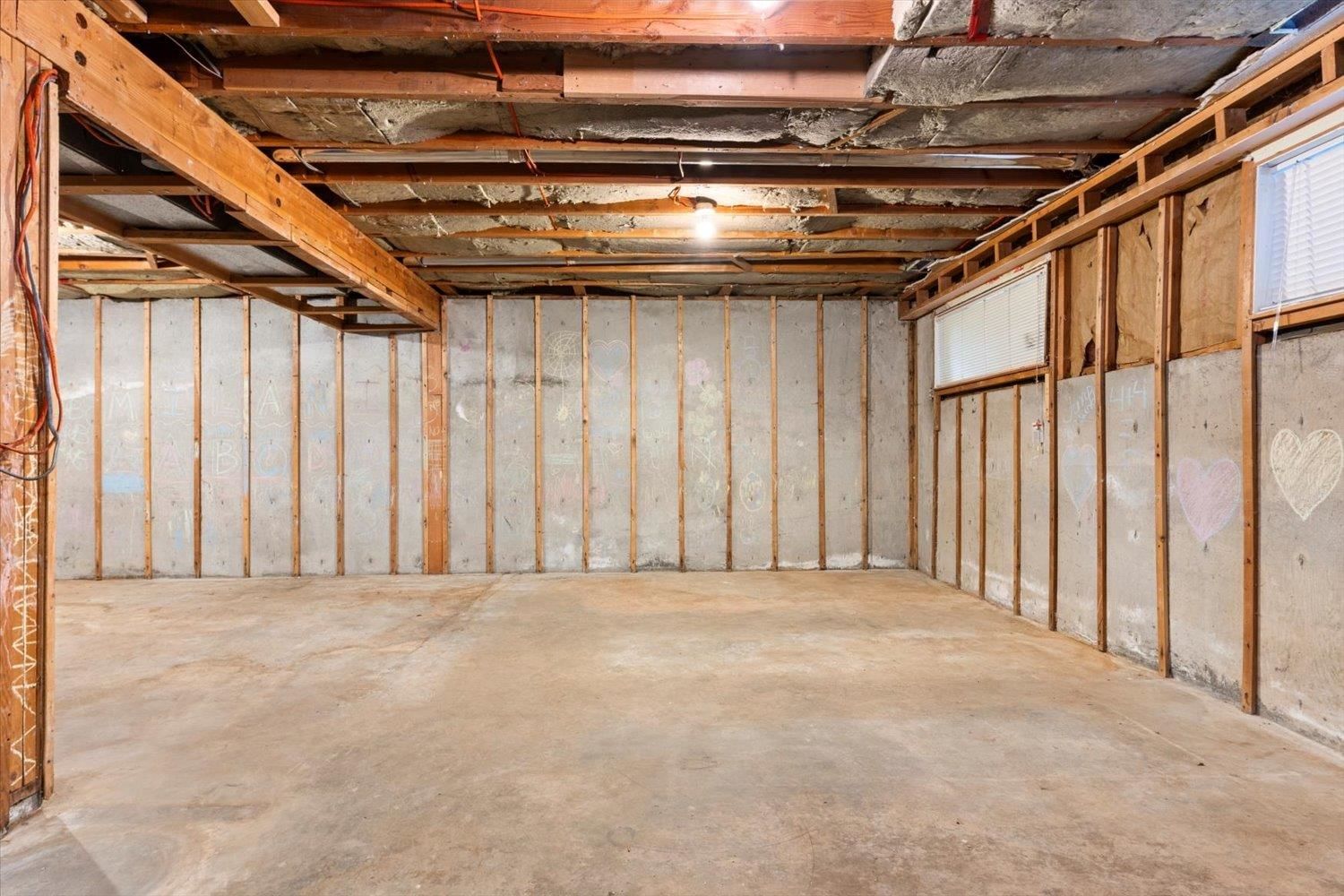Listing Image 30