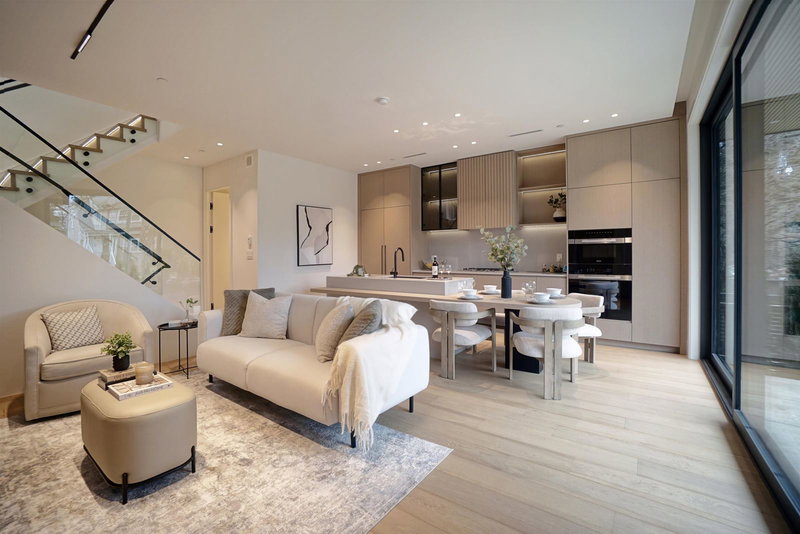 1 - 4634 15th Avenue, Vancouver, V0V 0V0 | Image 3