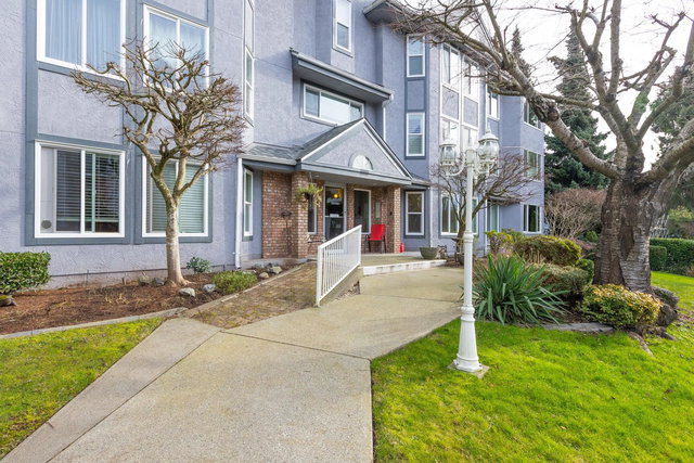 203 - 1378 Fir Street