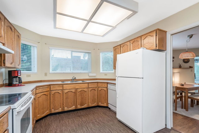 203 - 1378 Fir Street