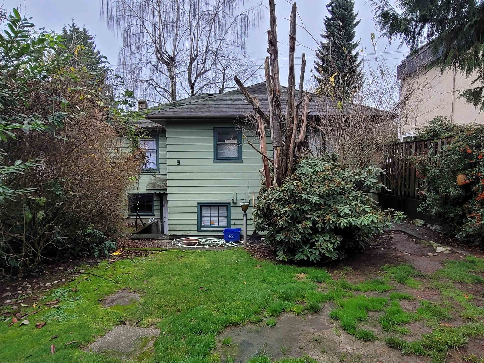 Listing Image 19