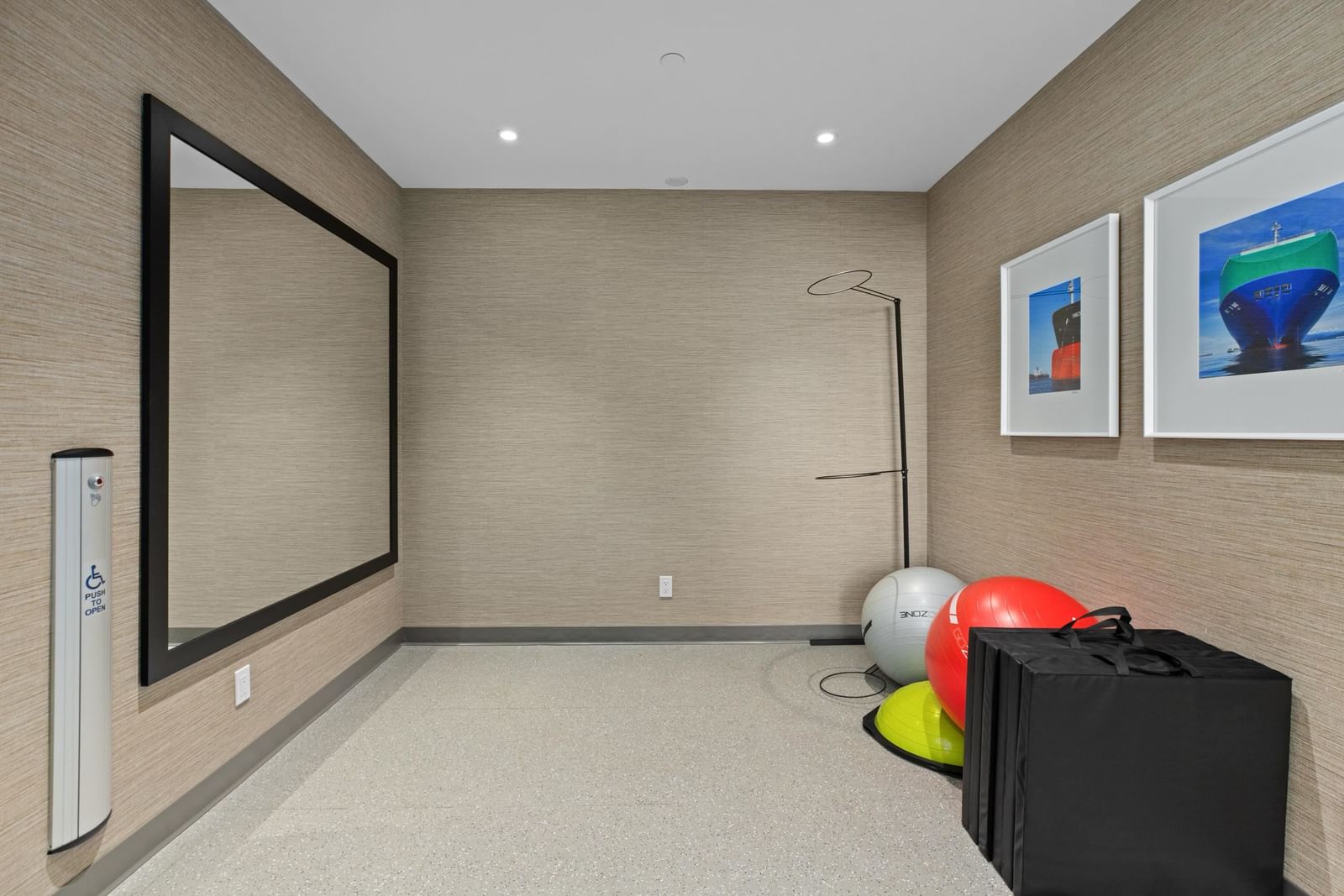 Listing Image 20