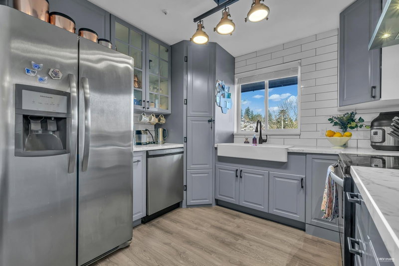 301 - 6390 196 Street, Langley, V2Y 1J2 | Image 2