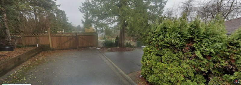 11208 Wallace Drive, Surrey, V3R 5T1 | Image 3