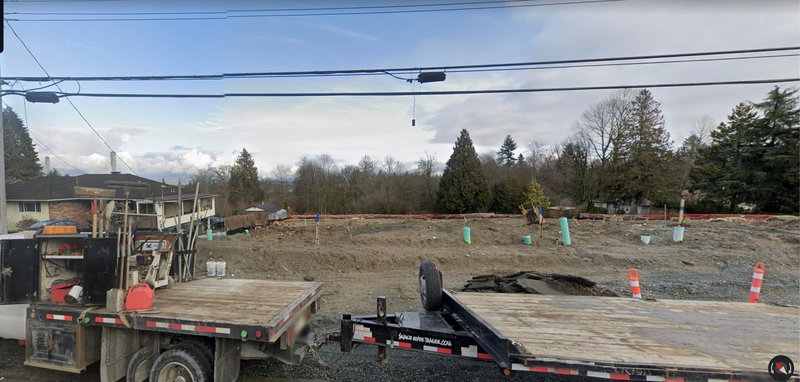 11216 Wallace Drive, Surrey, V3R 5T1 | Image 3