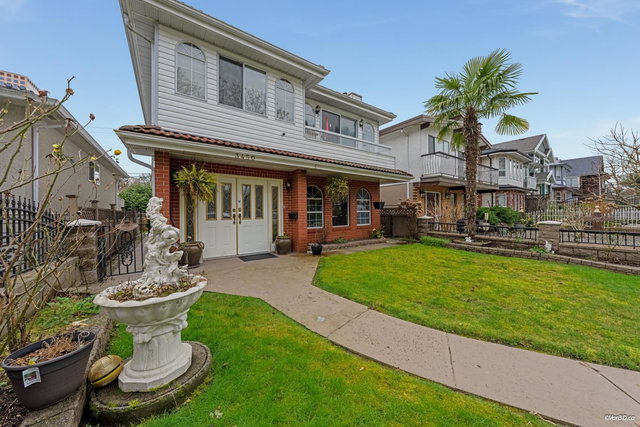 3450 Monmouth Avenue