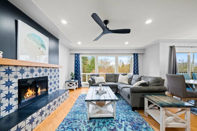 4174 Dollarton Highway