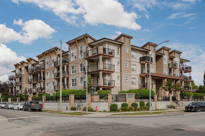 111 - 20175 53 Avenue, Langley, V3A 3V2 | Image 2