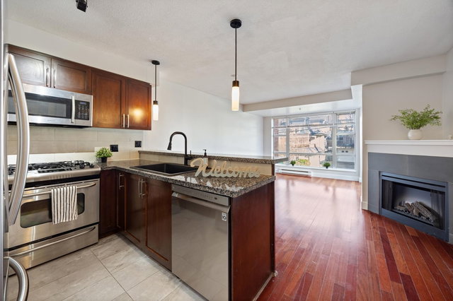 413 - 3811 Hastings Street