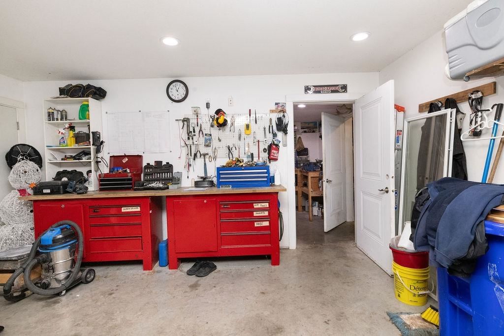 Listing Image 38