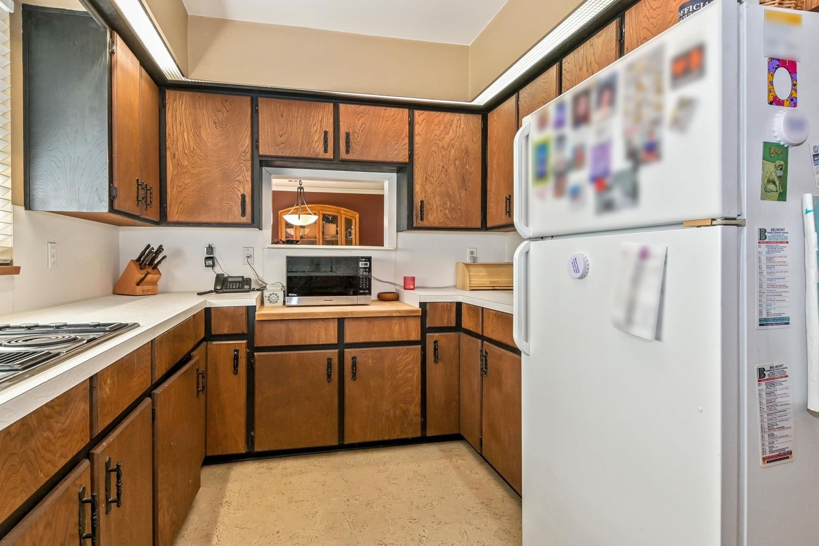 Listing Image 11