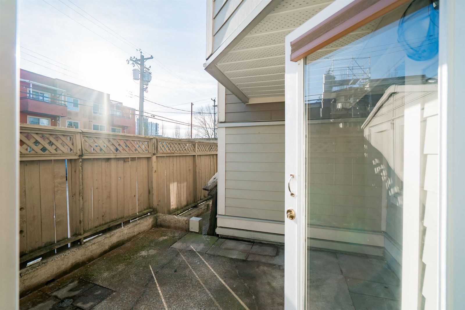 Listing Image 23