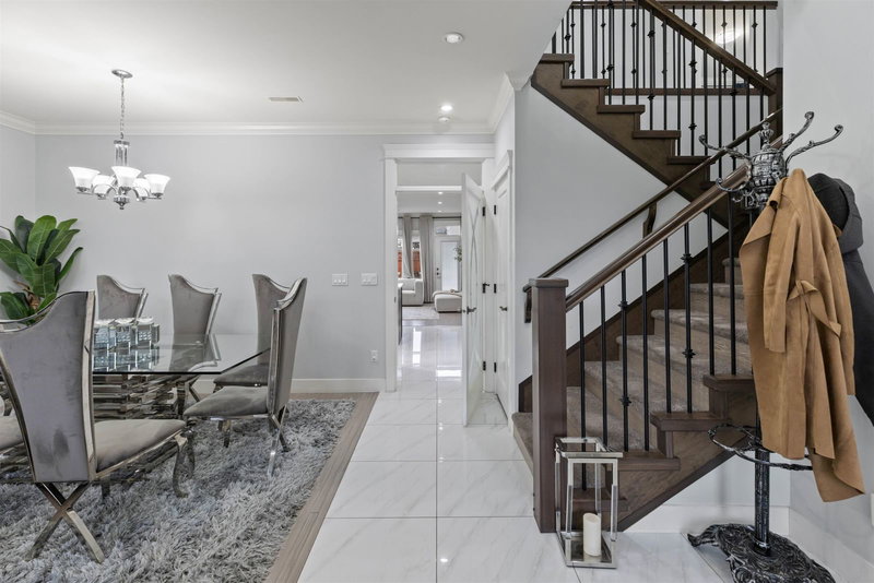 3167 Engineer Crescent, Abbotsford, V4X 0A7 | Image 3