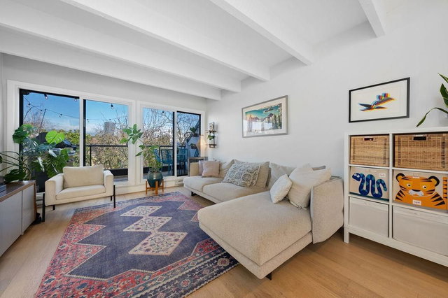 2 - 1214 7th Avenue W