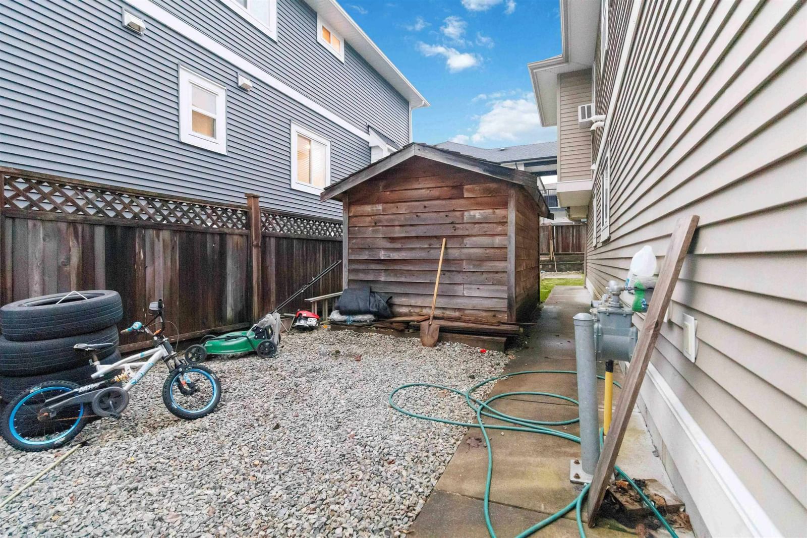 Listing Image 27