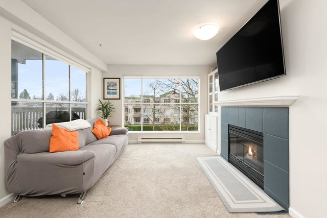 304 - 8880 Jones Road