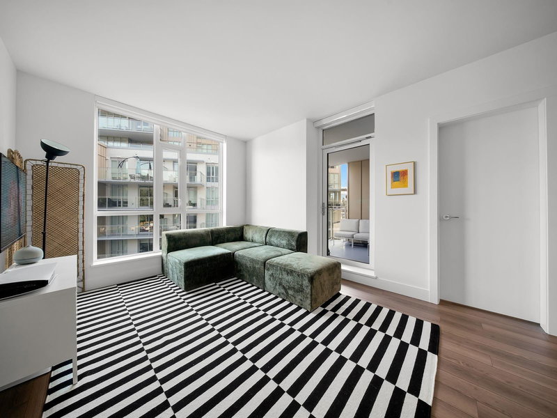 404 - 2375 Emery Court, North Vancouver, V7J 0E8 | Image 2