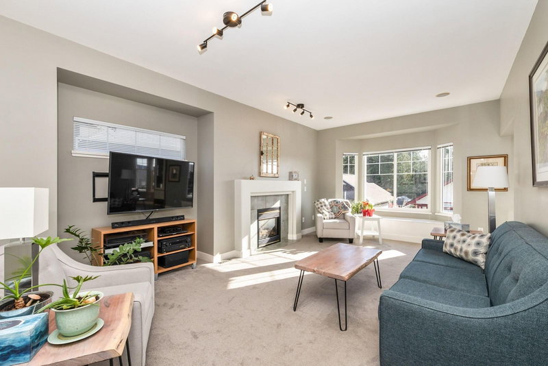 127 Evergreen Crescent, Anmore, V3H 5B4 | Image 3