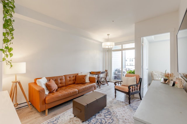 303 - 20673 78 Avenue