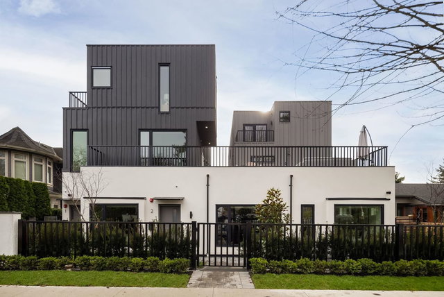 4 - 950 57th Avenue W