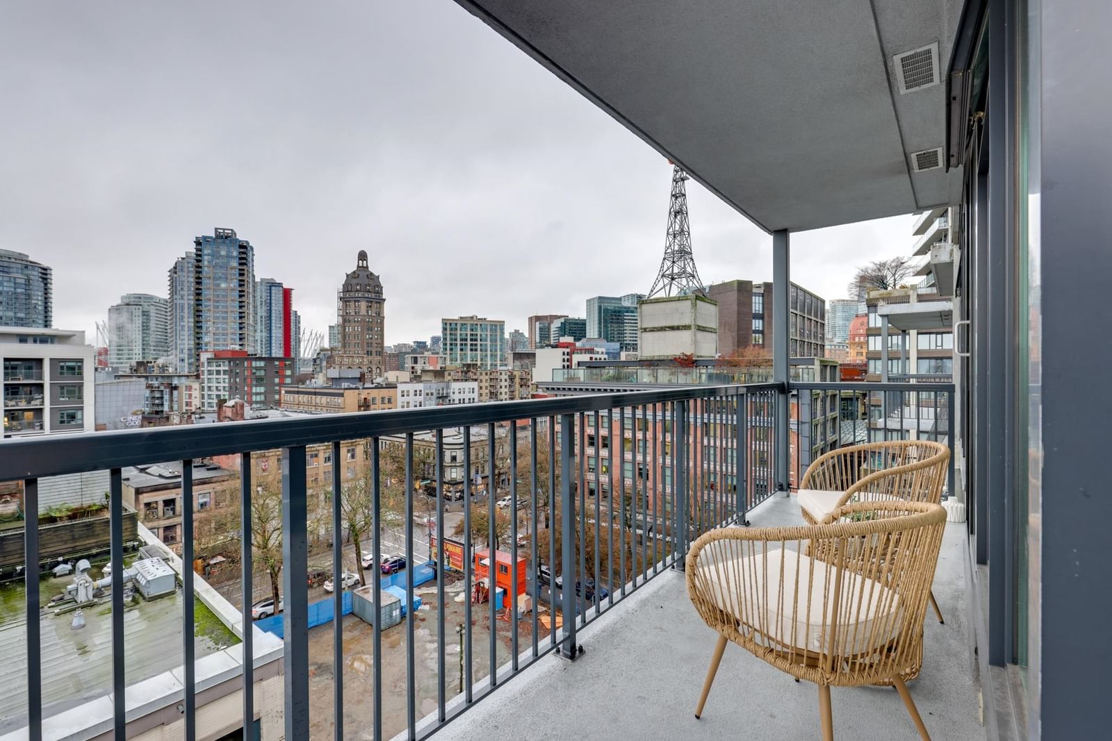 Listing Image 21