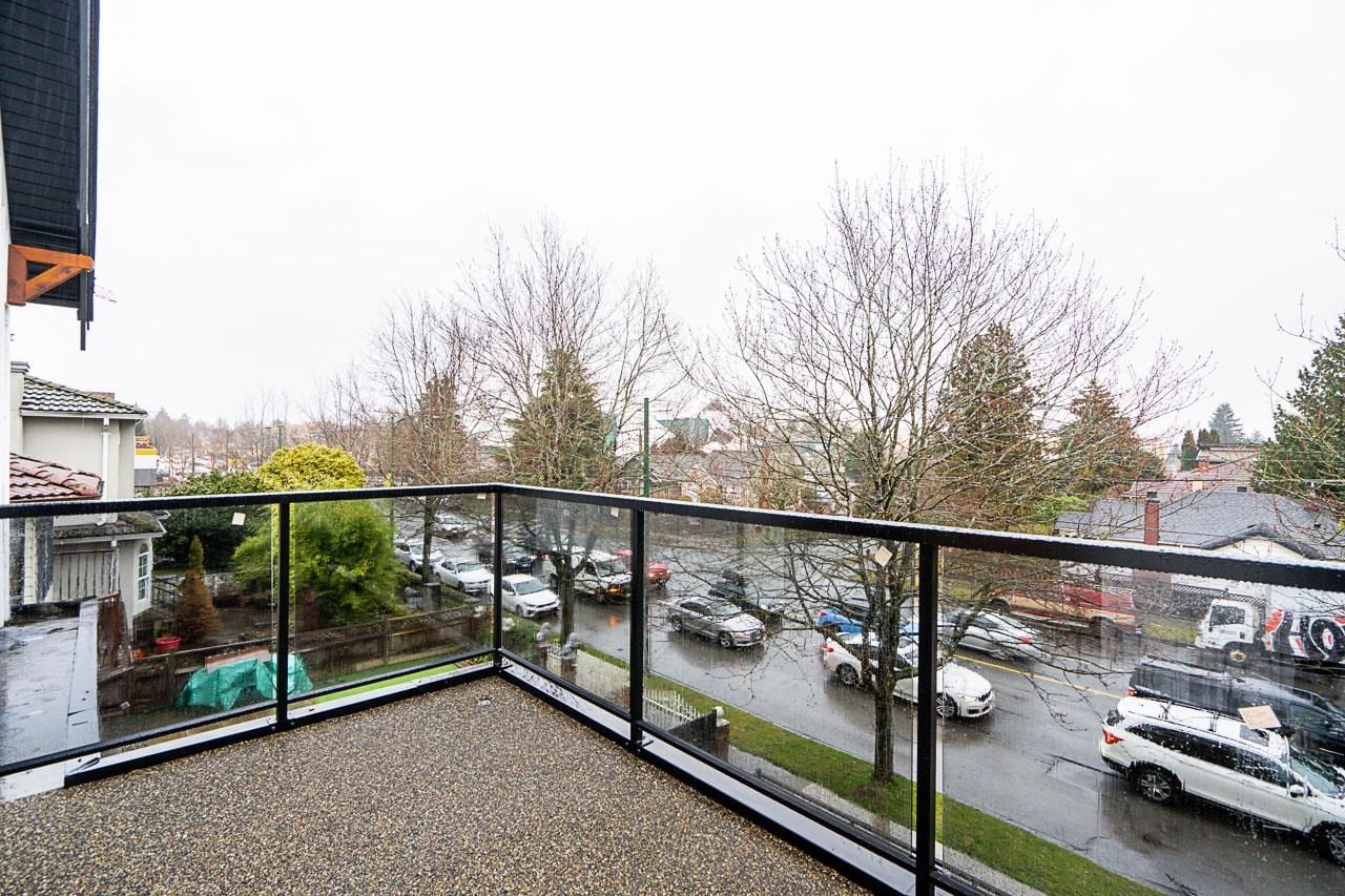 Listing Image 18