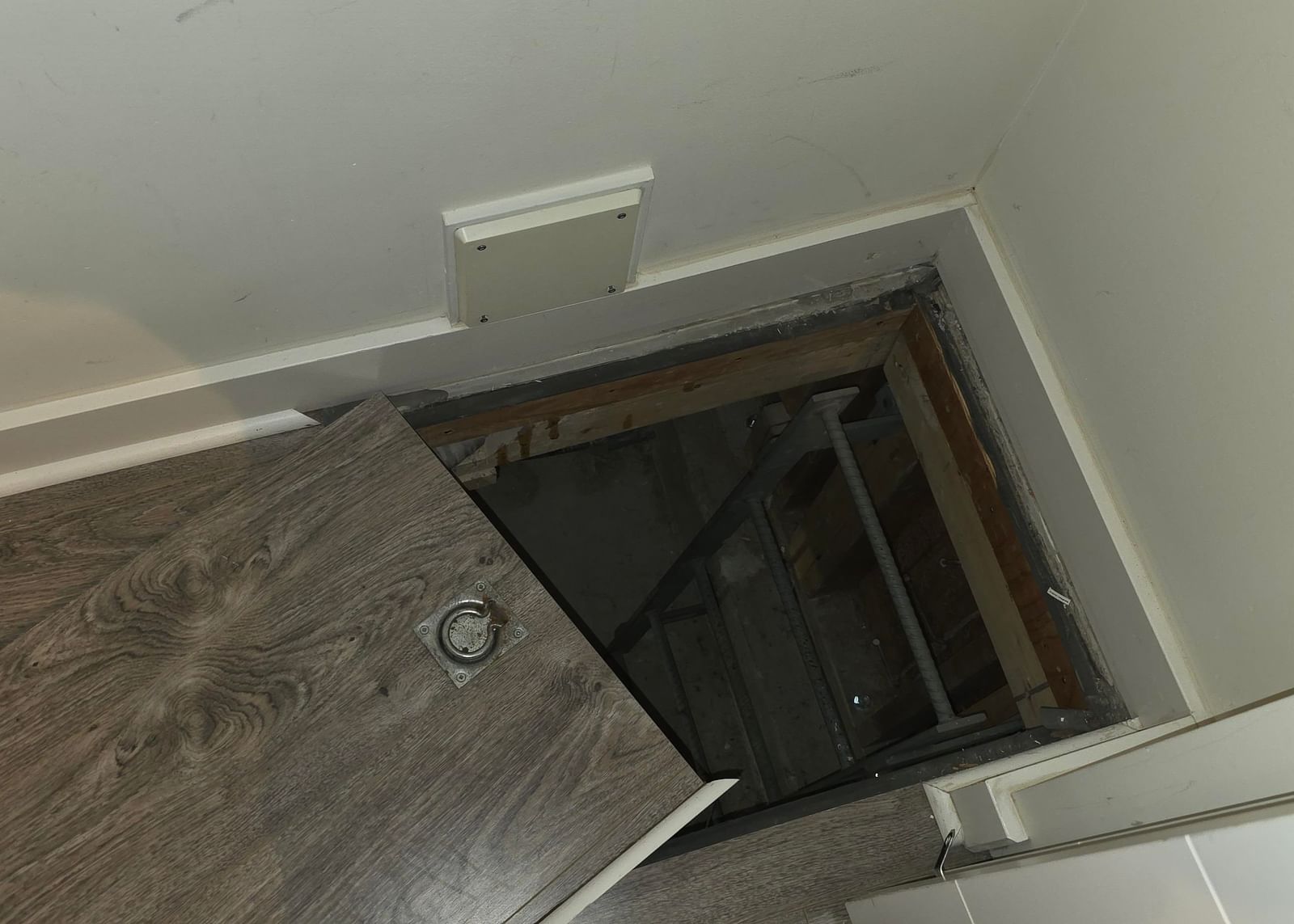 Listing Image 31