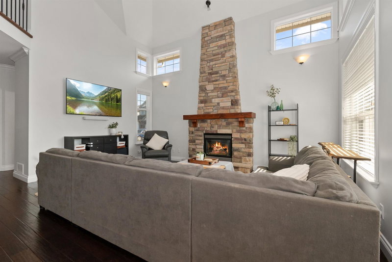 45748 Safflower Crescent, Chilliwack, V2R 0H6 | Image 3