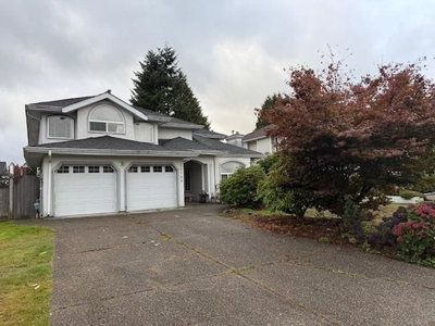 15780 99a Avenue | Surrey | Image