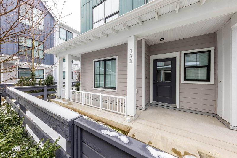 123 - 488 Furness Street, New Westminster, V3M 0M1 | Image 2