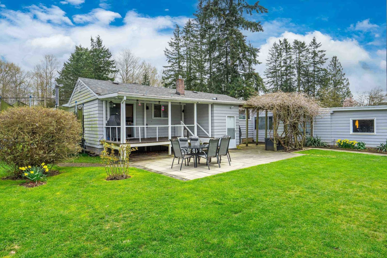 Listing Image 16