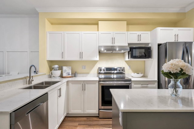 42 - 5839 Panorama Drive