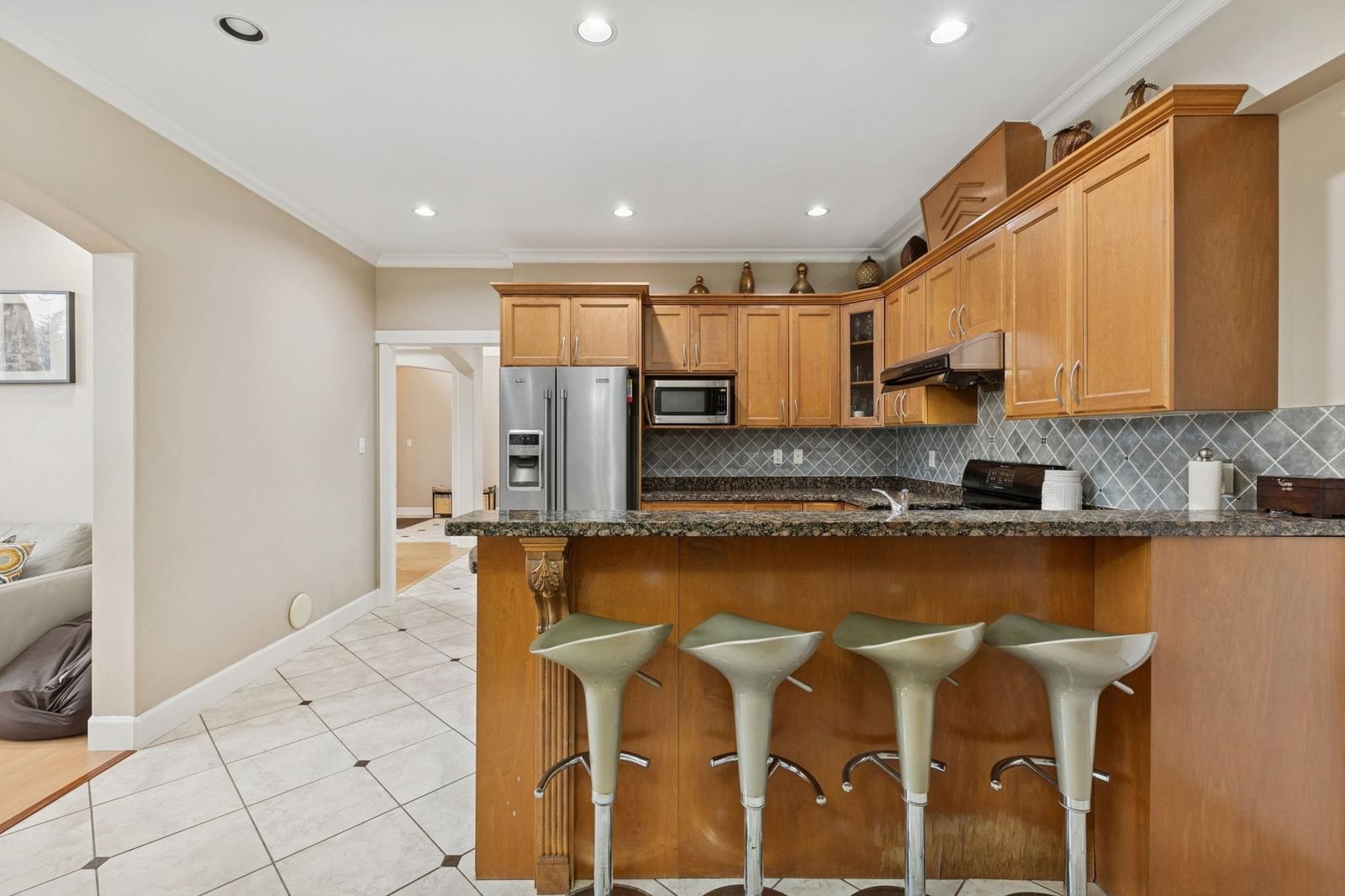 Listing Image 15