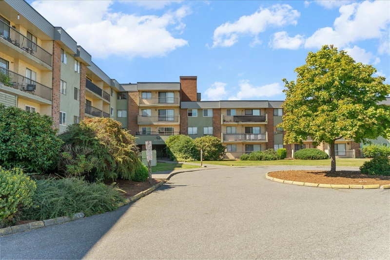 307 - 45598 Mcintosh Drive, Chilliwack, V2P 7J3 | Image 2