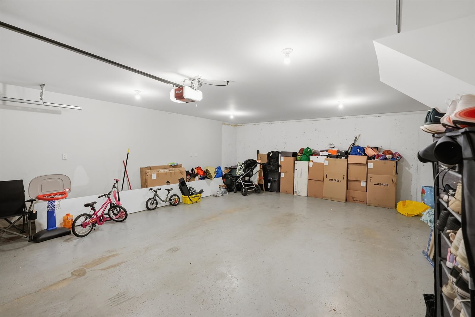 Listing Image 24