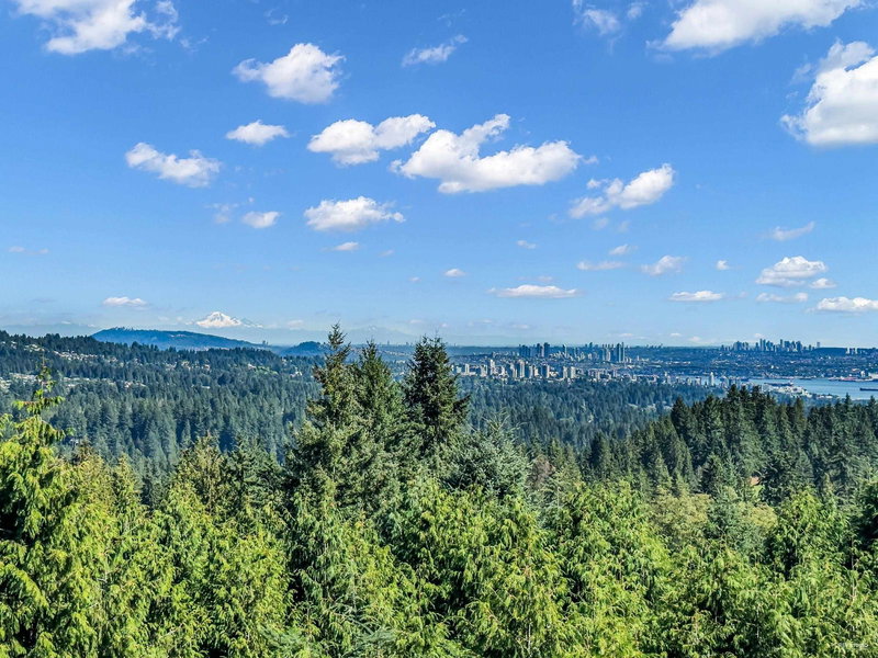 574 St. Andrews Place, West Vancouver, V7S 1V8 | Image 3