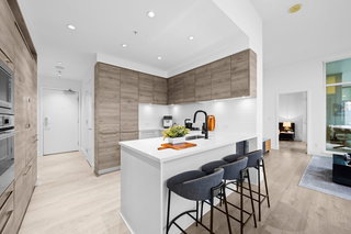 2901 - 7303 Noble Lane