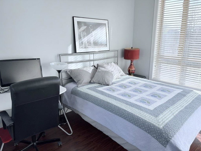 521 - 14333 104th Avenue, Surrey, V3T 0E1 | Image 3