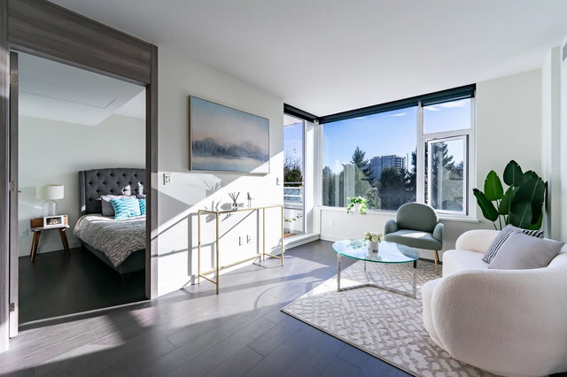 601 - 8800 Hazelbridge Way