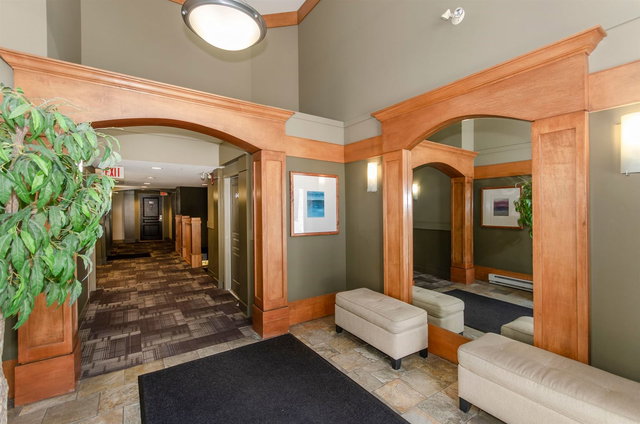 312 - 1150 29th Street E