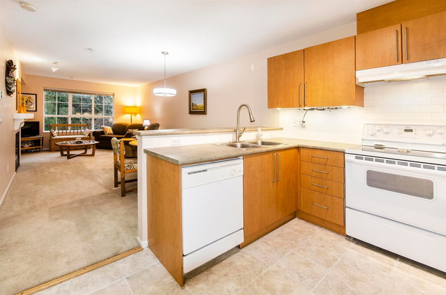 312 - 1150 29th Street E