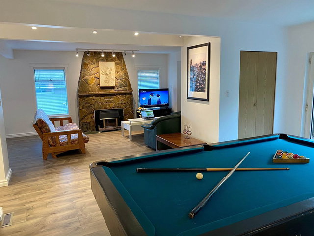 4300 Southwood Street