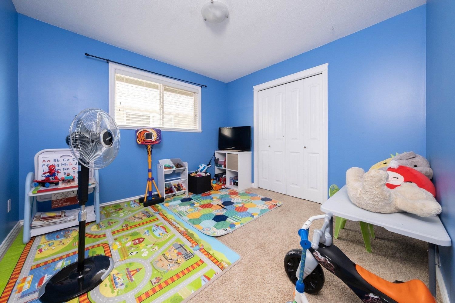 Listing Image 17