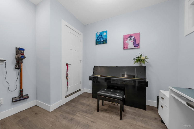 3 - 188 Wood Street, New Westminster, V3M 0H6 | Image 3