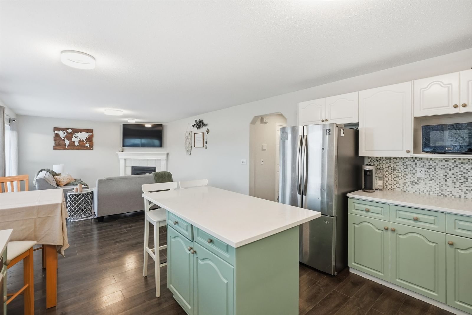 Listing Image 12