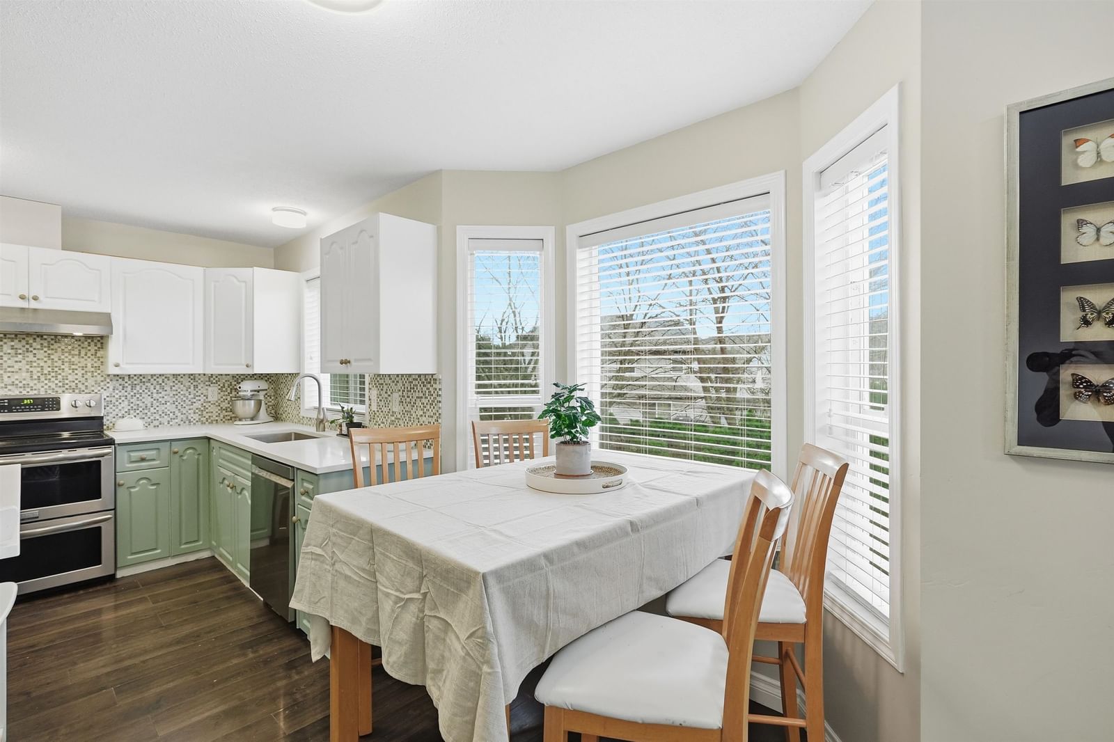 Listing Image 15