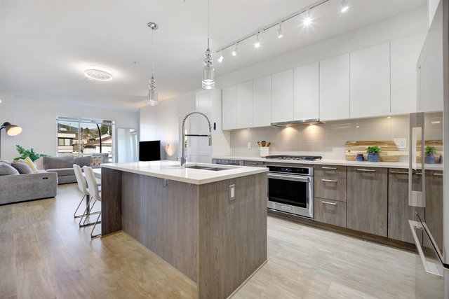 306 - 625 3rd Street E