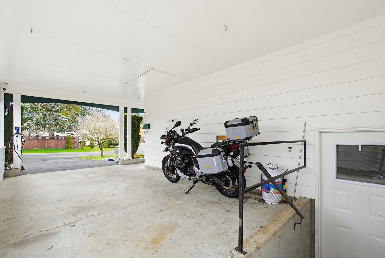 Listing Image 31